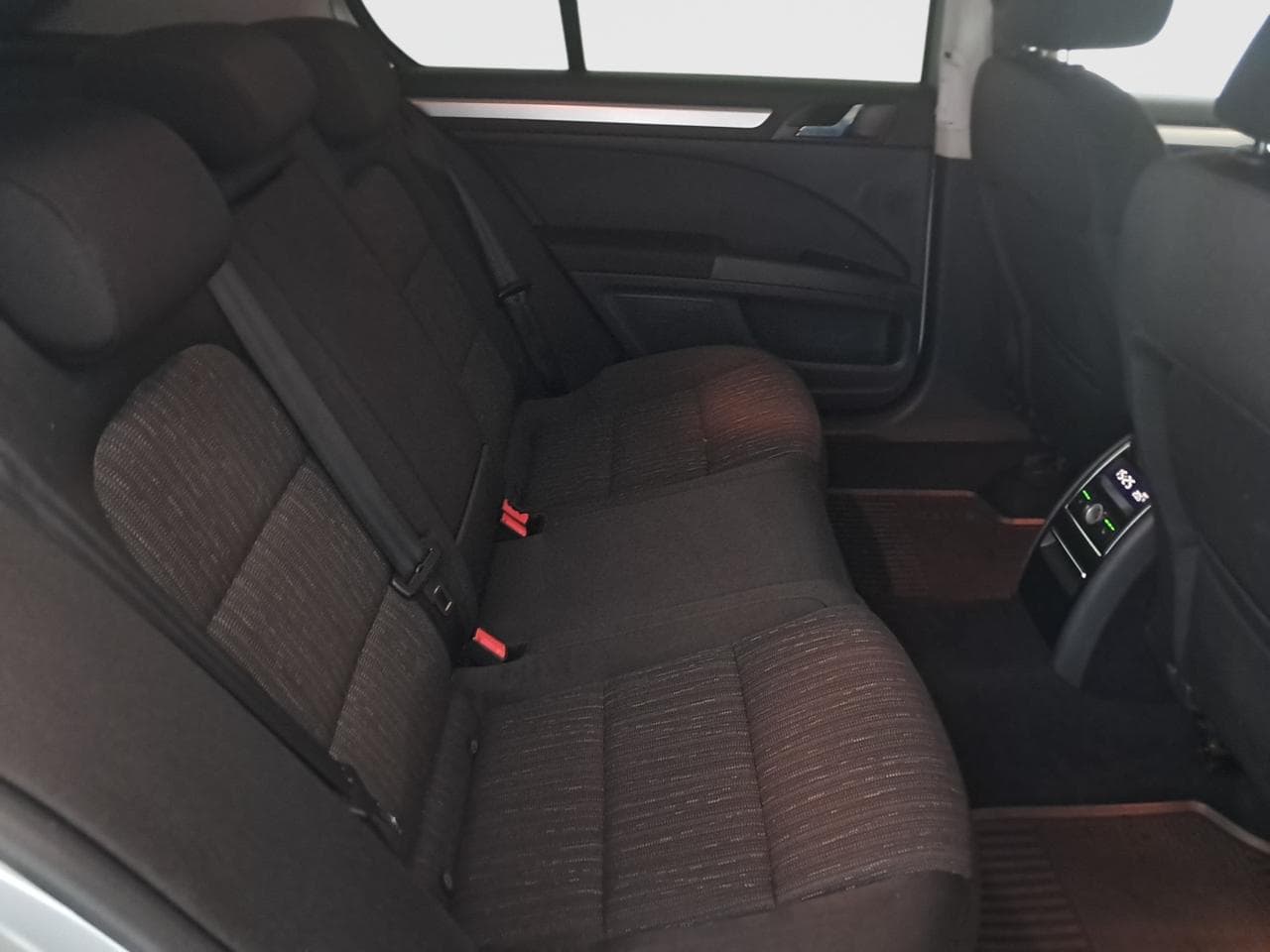 2014 Škoda SUPERB - 13