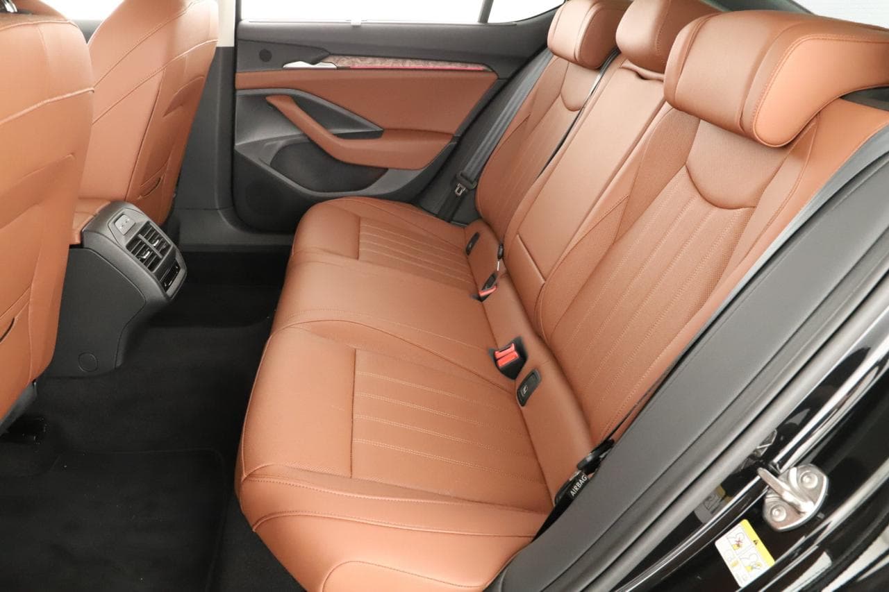 2025 Škoda SUPERB - 12