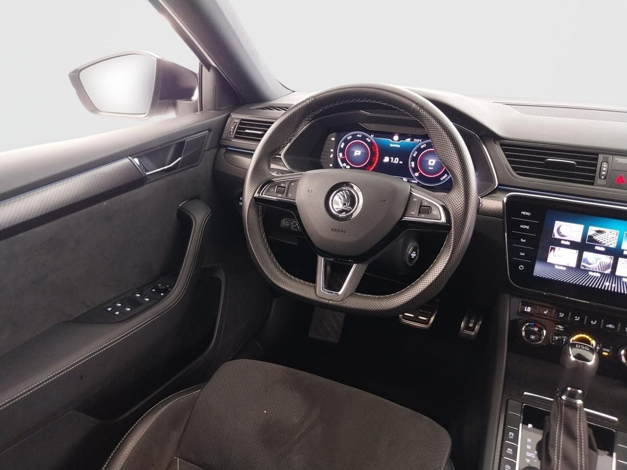 2019 Škoda SUPERB - 9