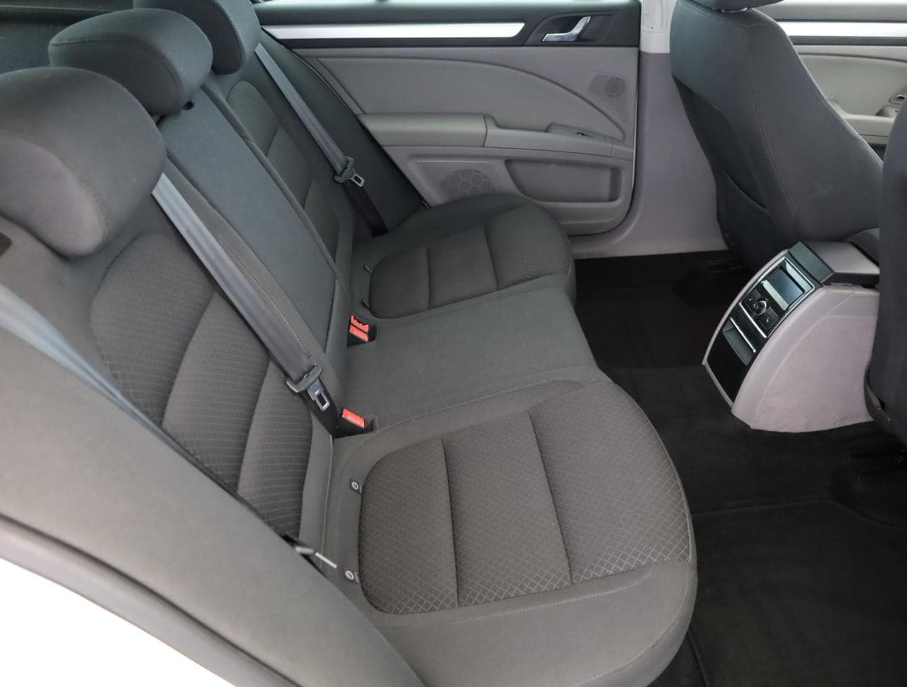 2015 Škoda SUPERB - 11