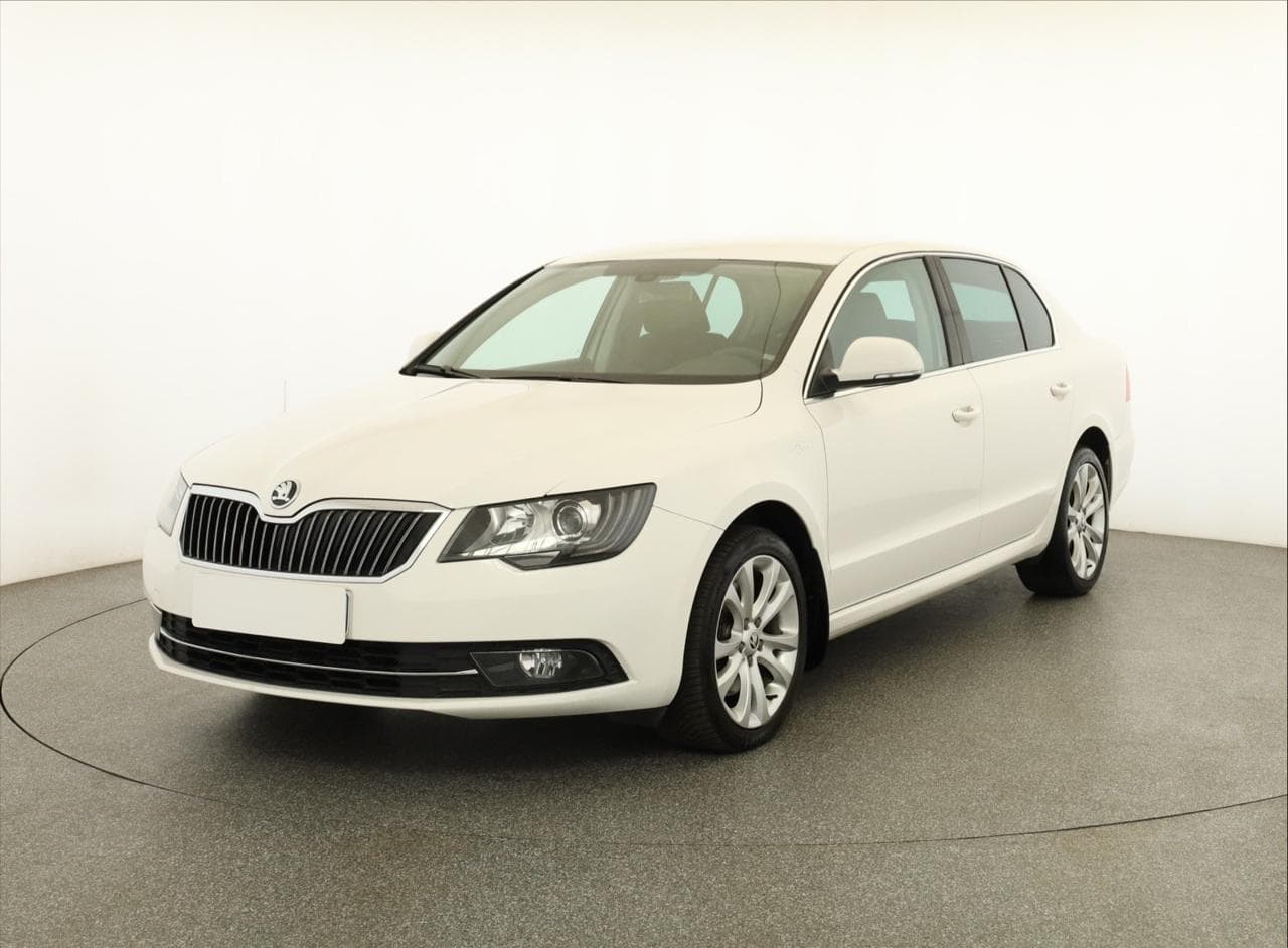 2015 Škoda SUPERB - 3
