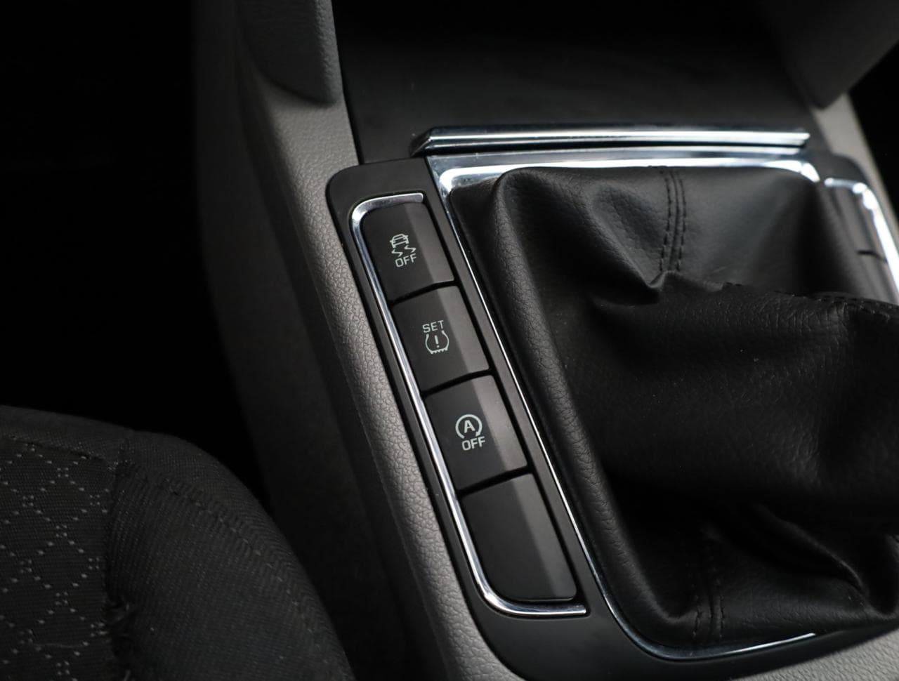 2015 Škoda SUPERB - 17