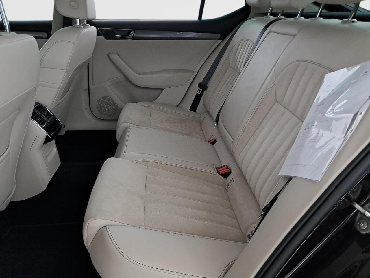 2021 Škoda SUPERB - 15