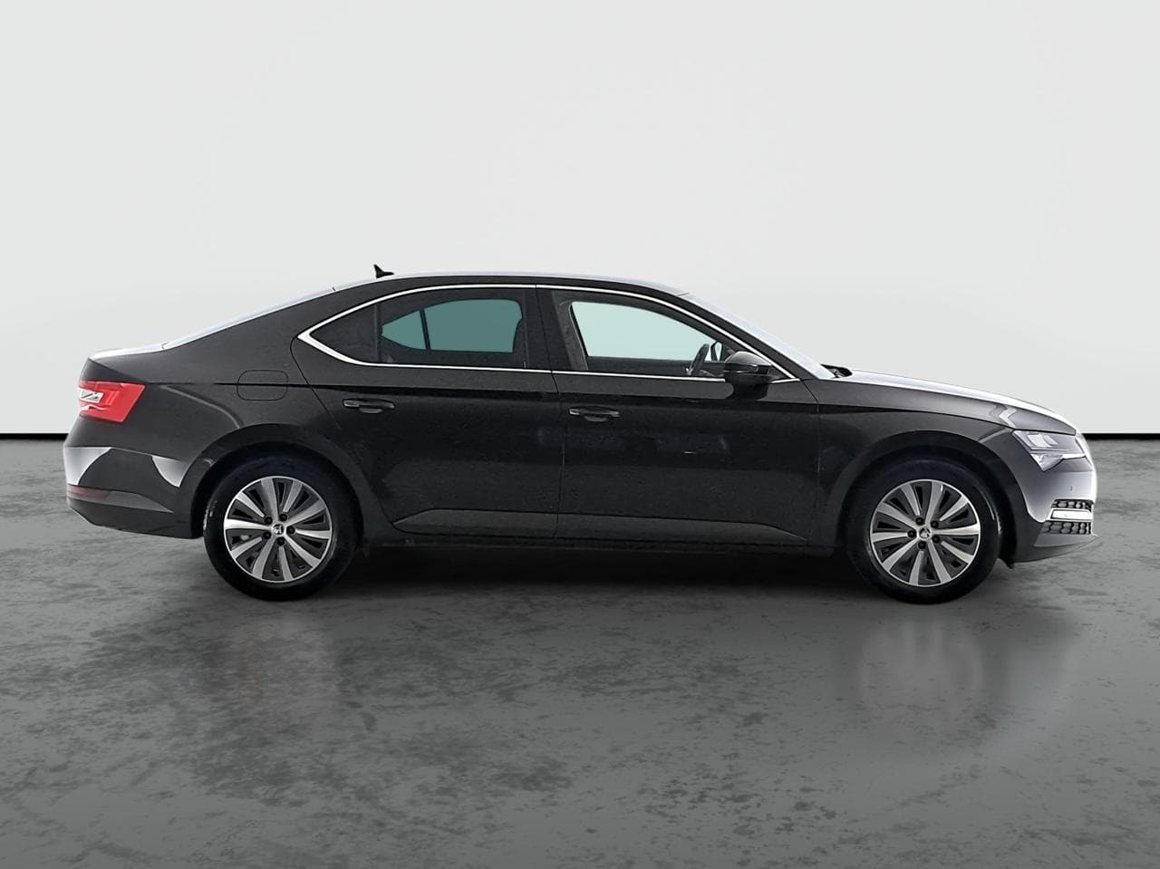 2021 Škoda SUPERB - 8