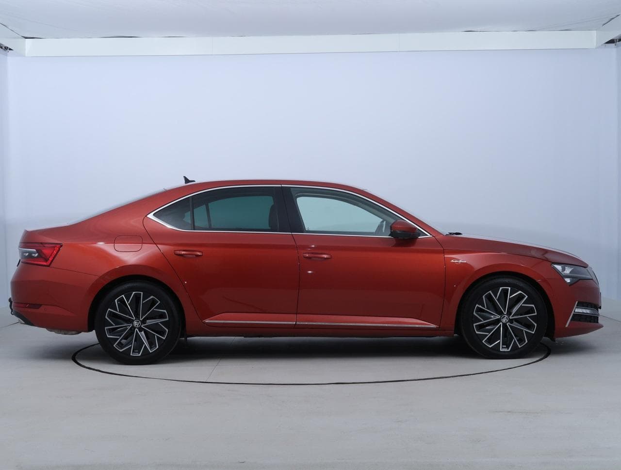 2021 Škoda SUPERB - 8