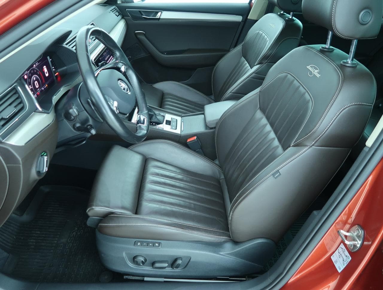 2021 Škoda SUPERB - 16