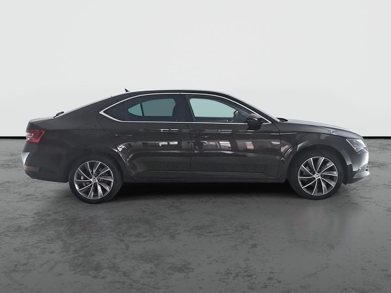 2016 Škoda SUPERB - 8