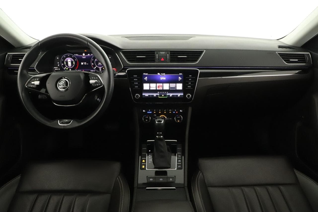 2021 Škoda SUPERB - 9