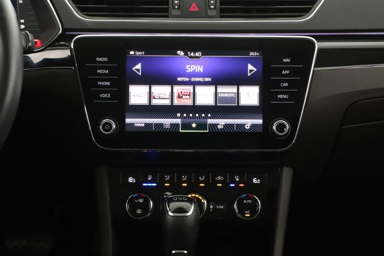 2021 Škoda SUPERB - 16