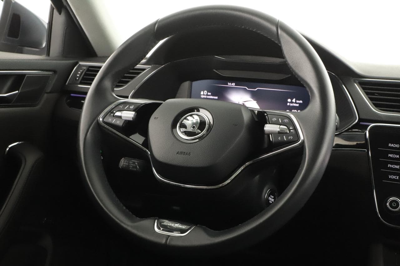2021 Škoda SUPERB - 14