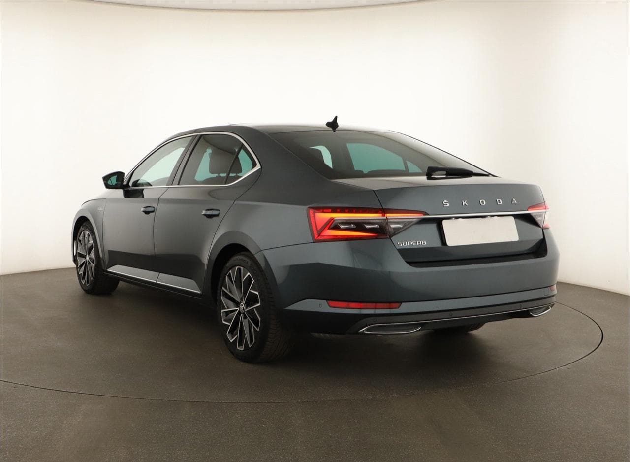 2021 Škoda SUPERB - 5