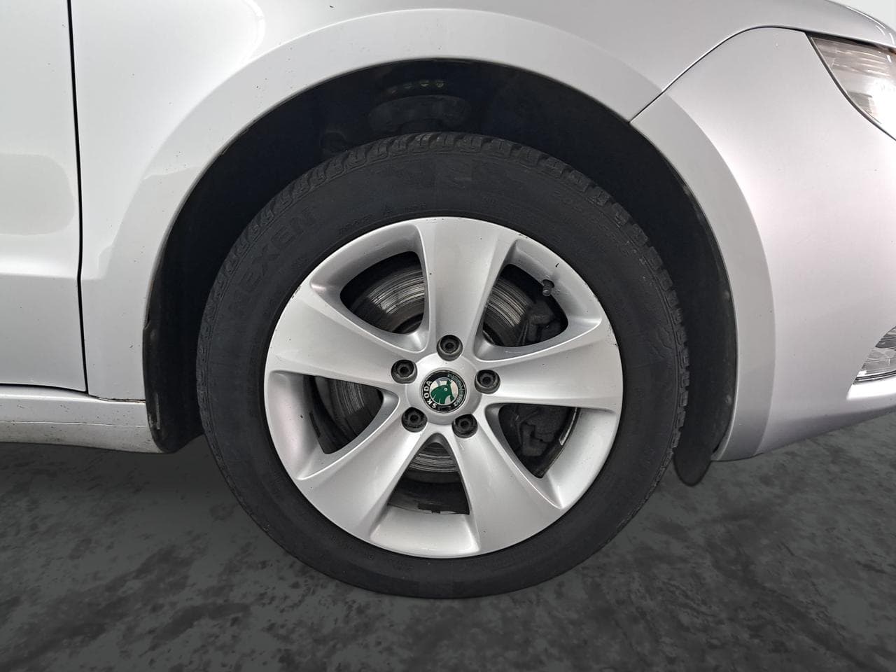 2012 Škoda SUPERB - 20