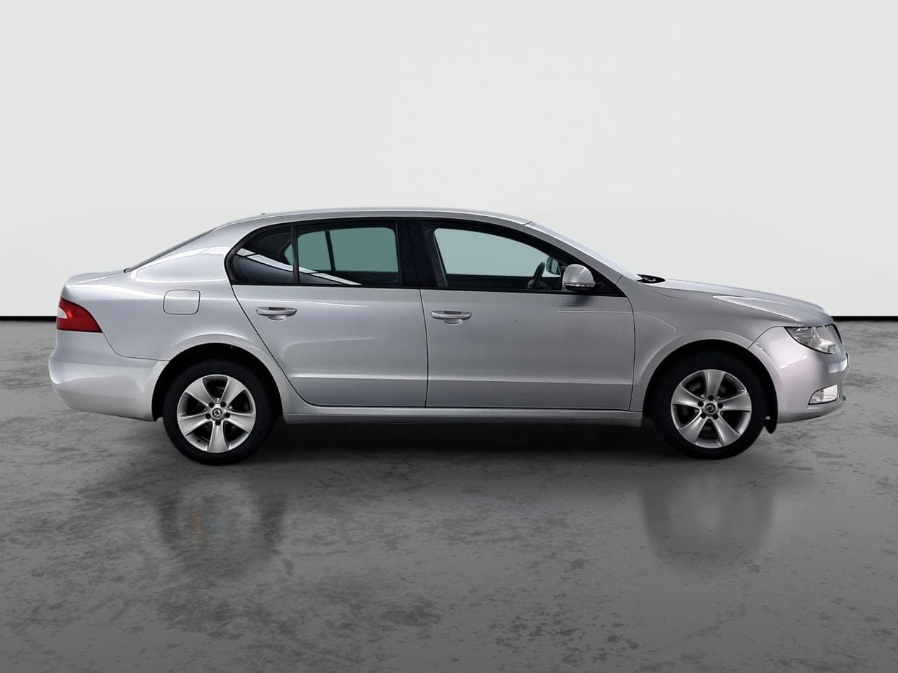 2012 Škoda SUPERB - 8