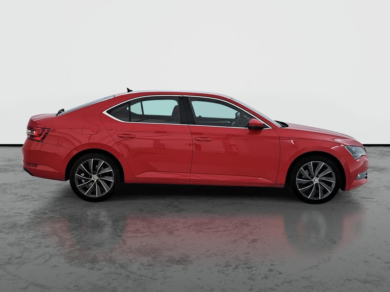 2016 Škoda SUPERB - 8