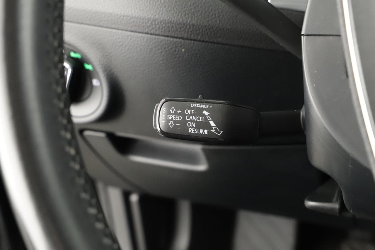 2020 Škoda SUPERB - 17