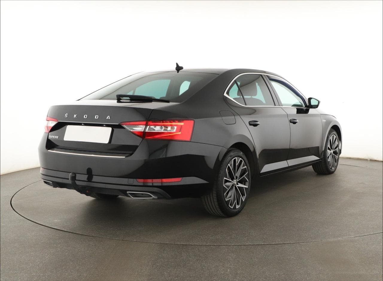 2020 Škoda SUPERB - 7