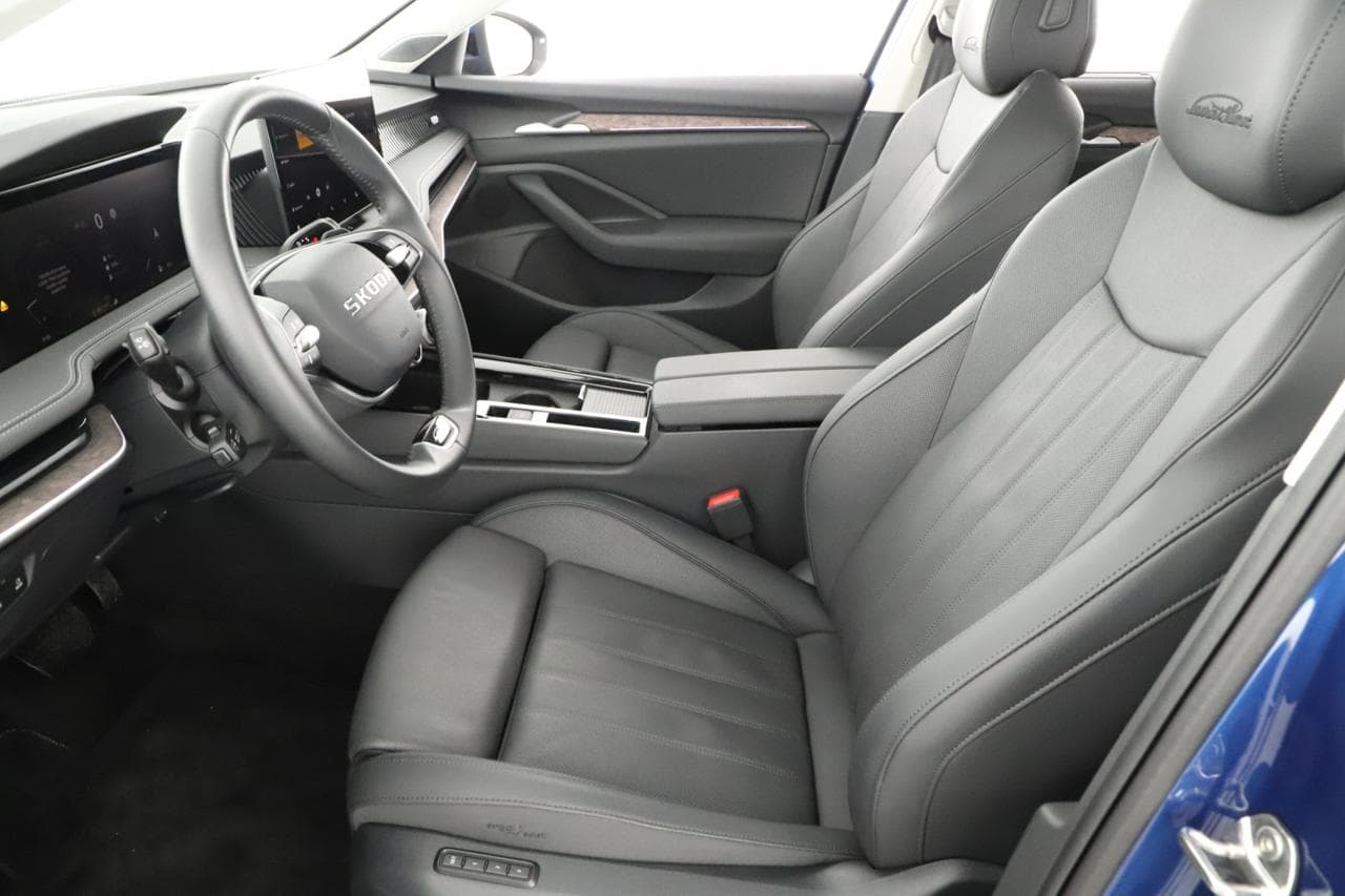 2025 Škoda SUPERB - 13