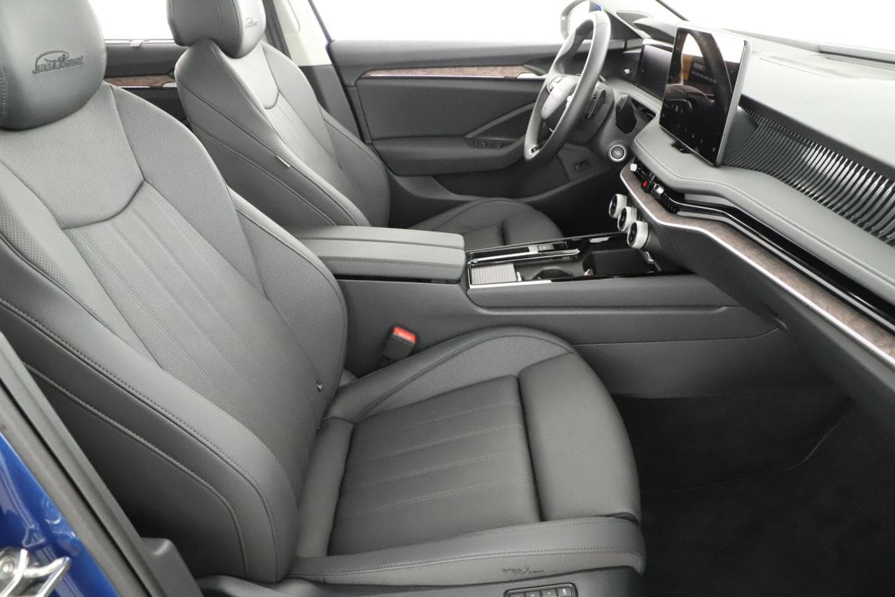 2025 Škoda SUPERB - 10