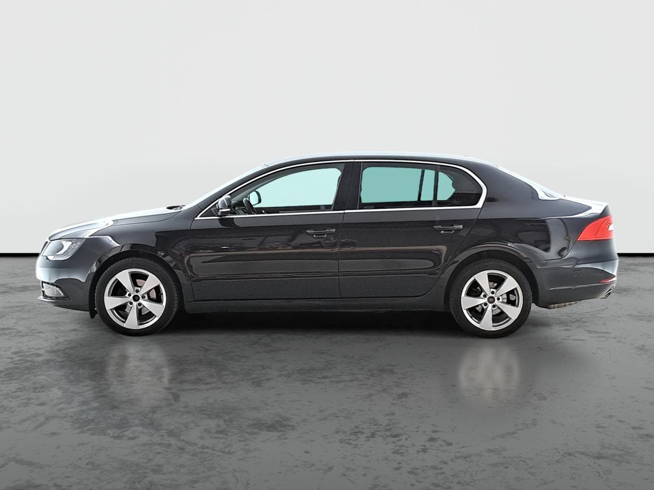 2014 Škoda SUPERB - 4