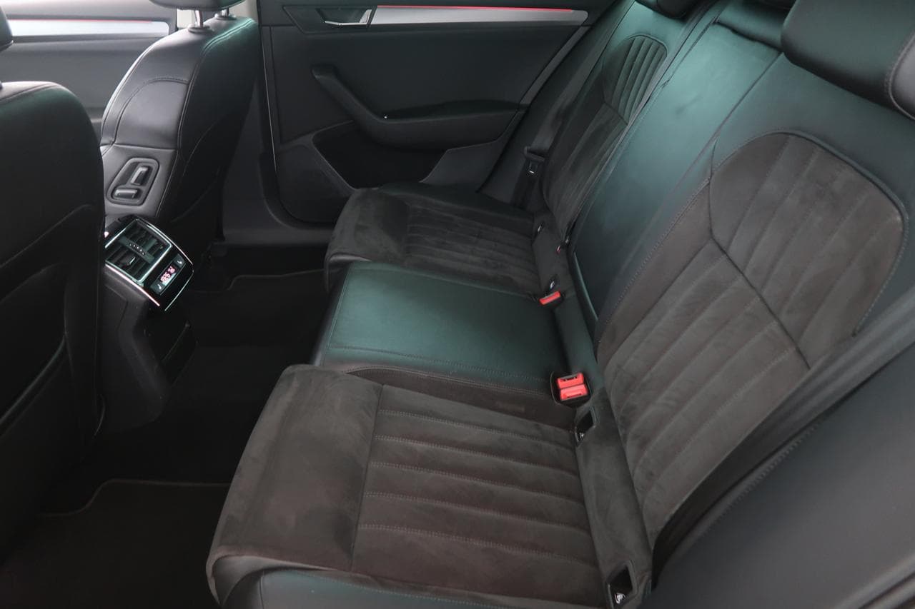 2016 Škoda SUPERB - 15