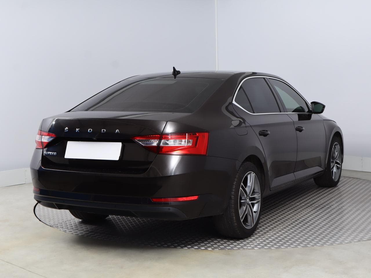 2020 Škoda SUPERB - 7