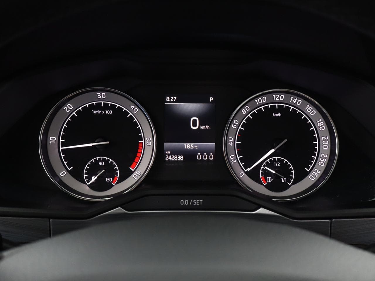 2020 Škoda SUPERB - 15
