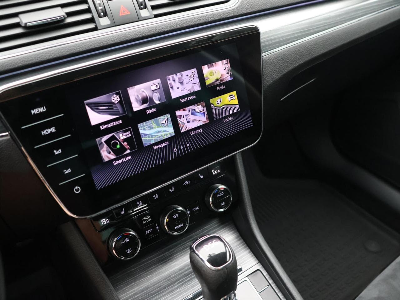 2021 Škoda SUPERB - 19