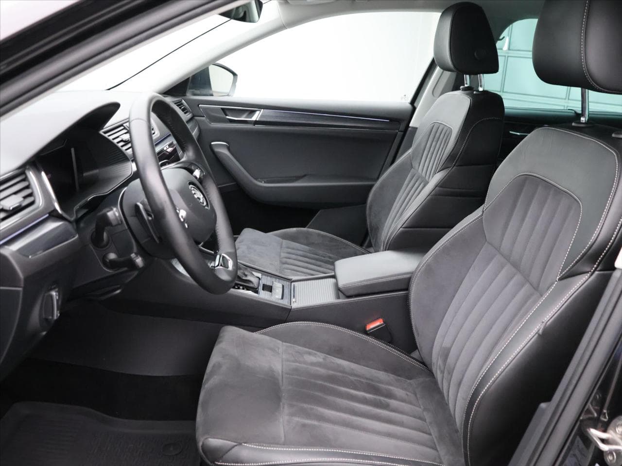 2021 Škoda SUPERB - 11