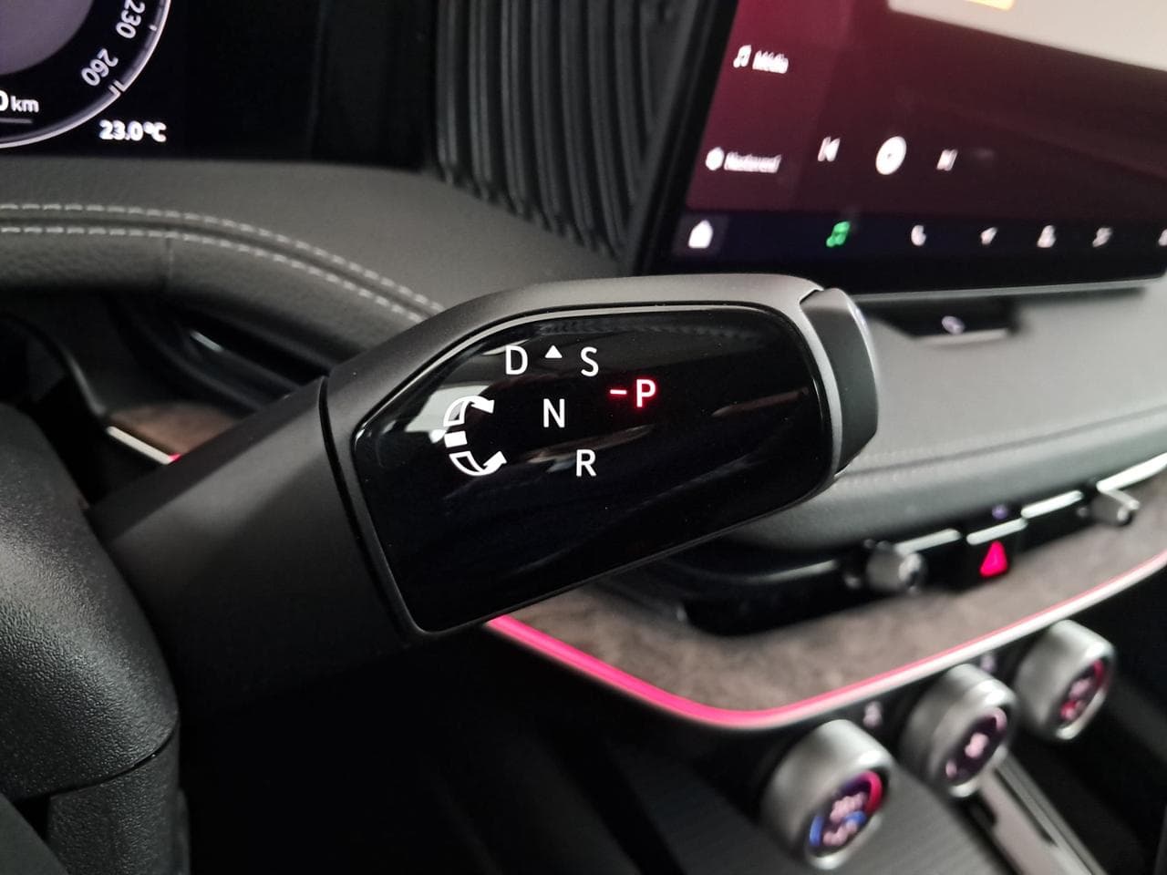 2024 Škoda SUPERB - 19
