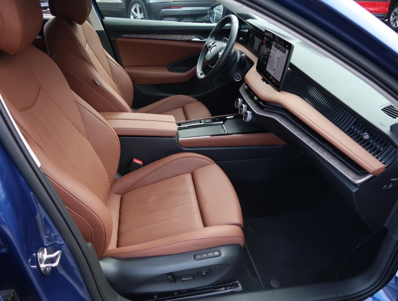 2024 Škoda SUPERB - 12