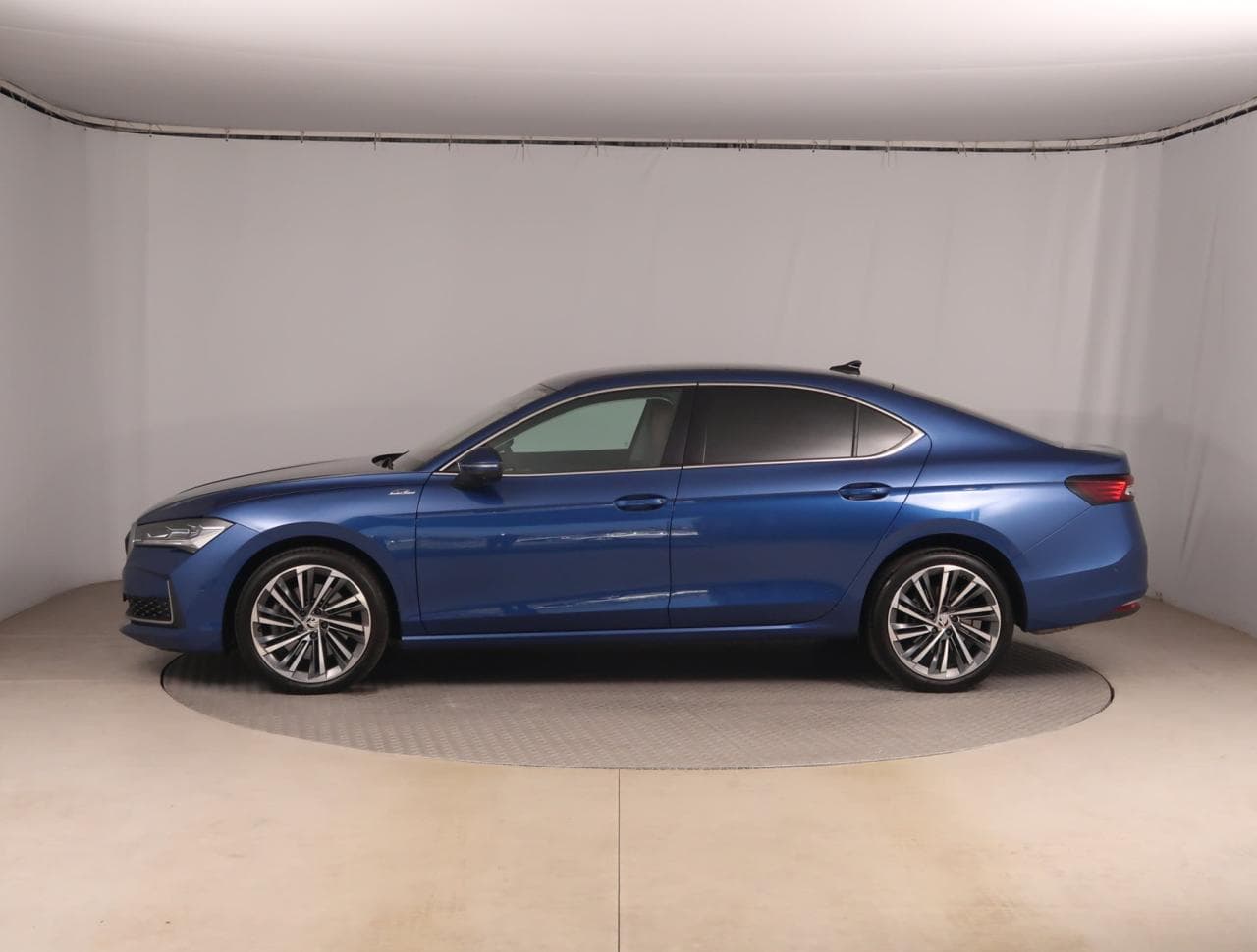 2024 Škoda SUPERB - 4
