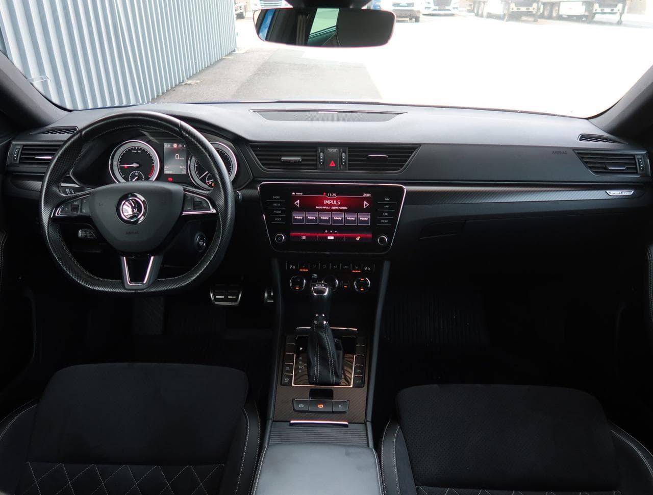 2020 Škoda SUPERB - 10