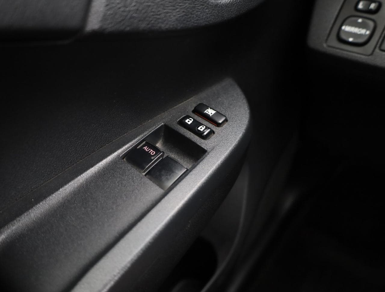 2011 Subaru TREZIA - 17