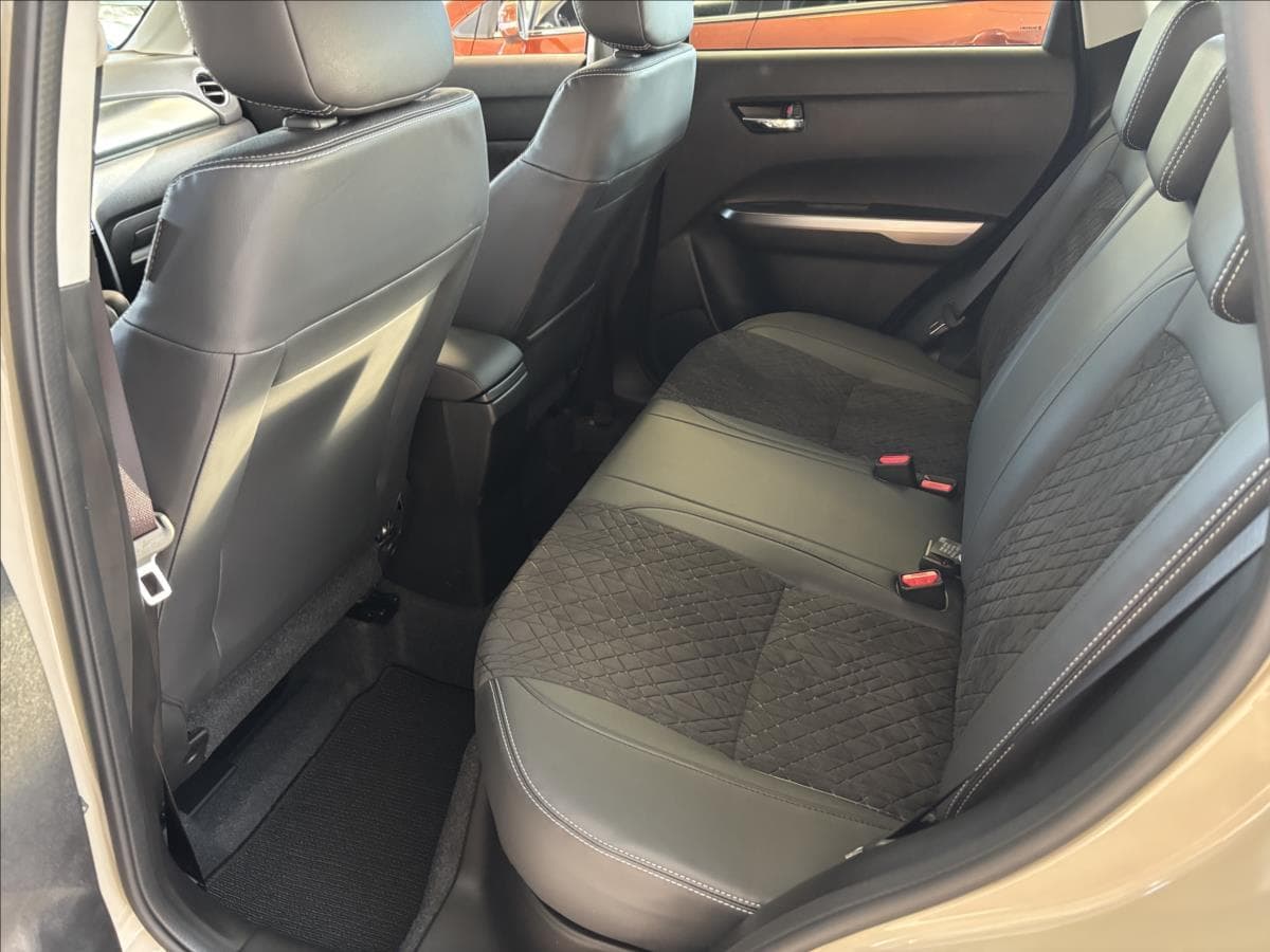 2026 Suzuki Vitara - 7