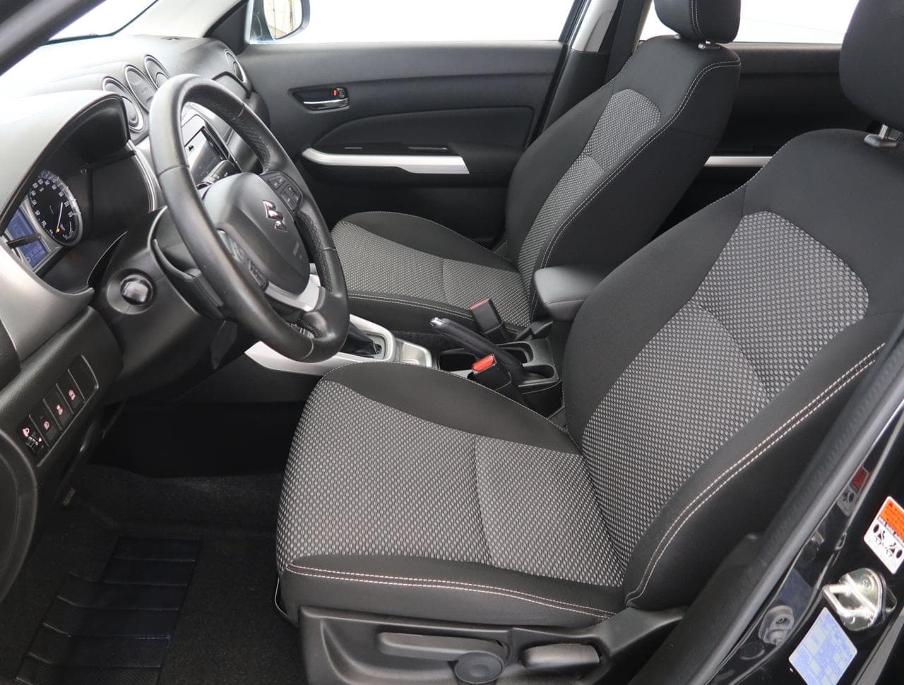2017 Suzuki VITARA - 16