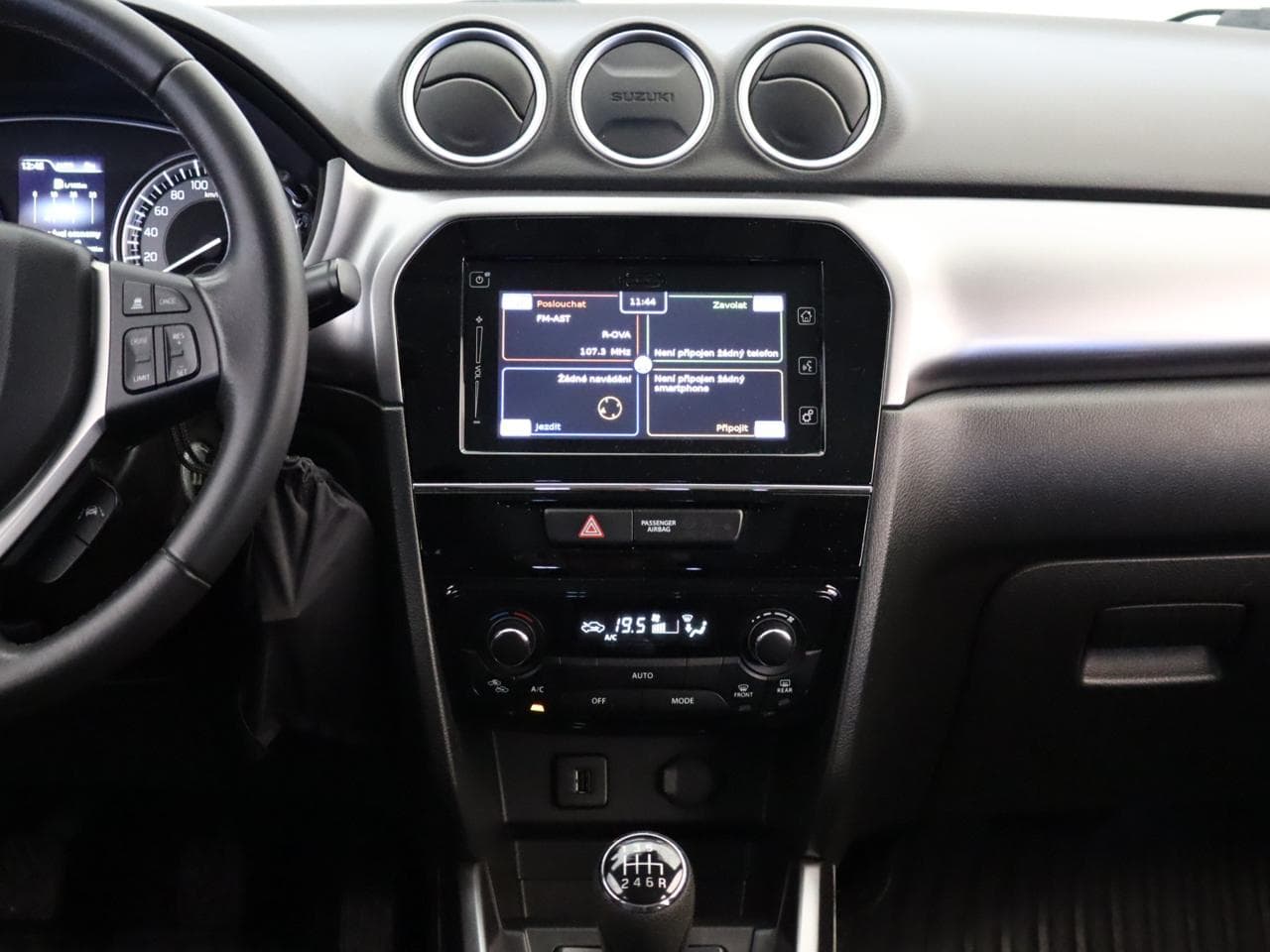 2018 Suzuki Vitara - 16