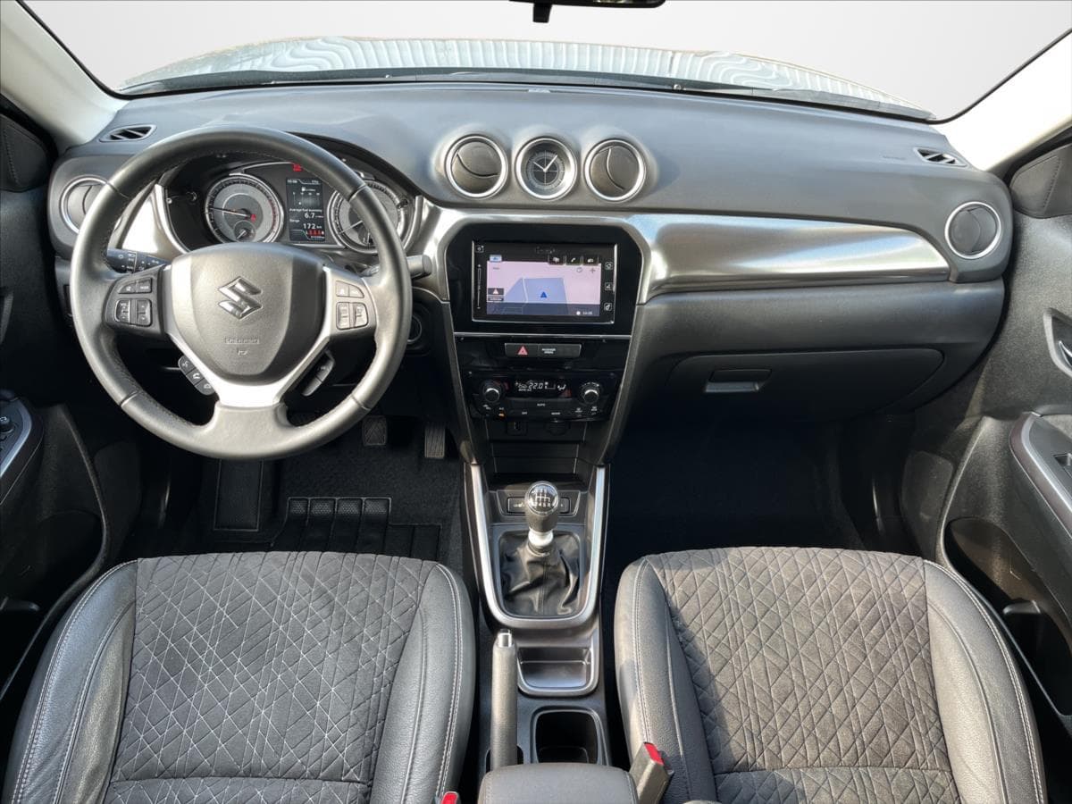 2021 Suzuki Vitara - 9
