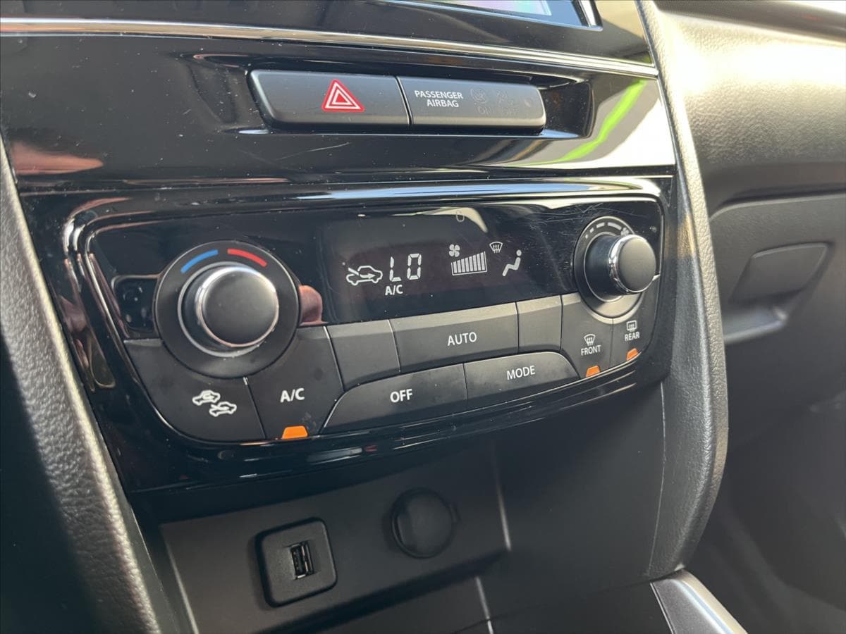 2021 Suzuki Vitara - 16