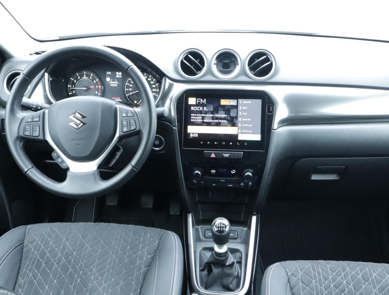 2025 Suzuki Vitara - 10