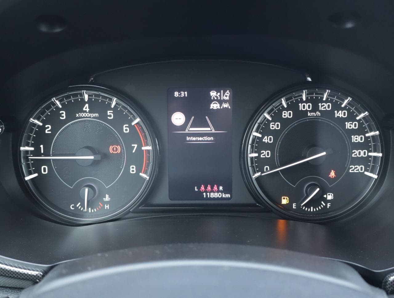 2025 Suzuki Vitara - 17