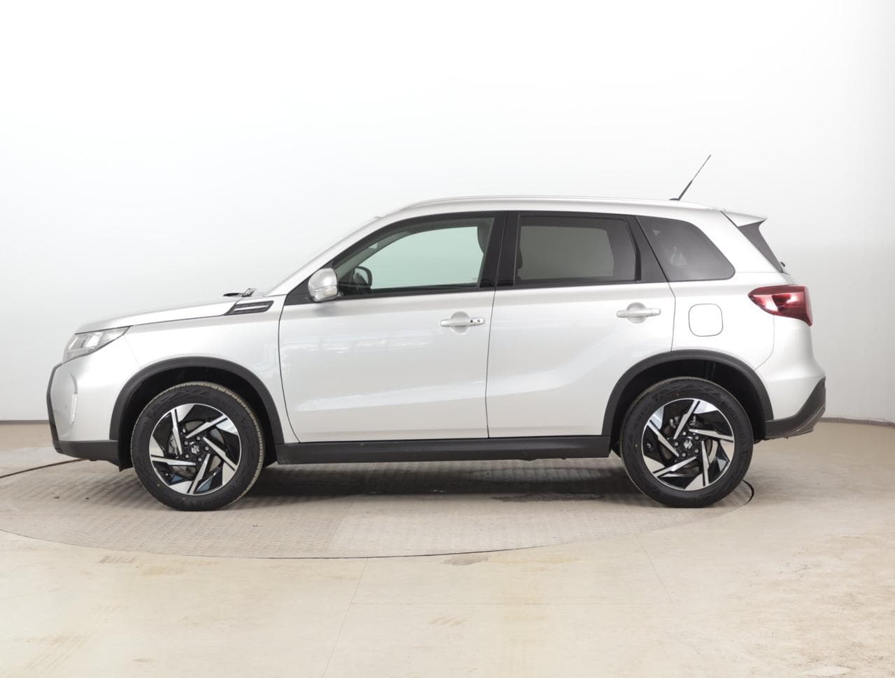 2025 Suzuki VITARA - 4
