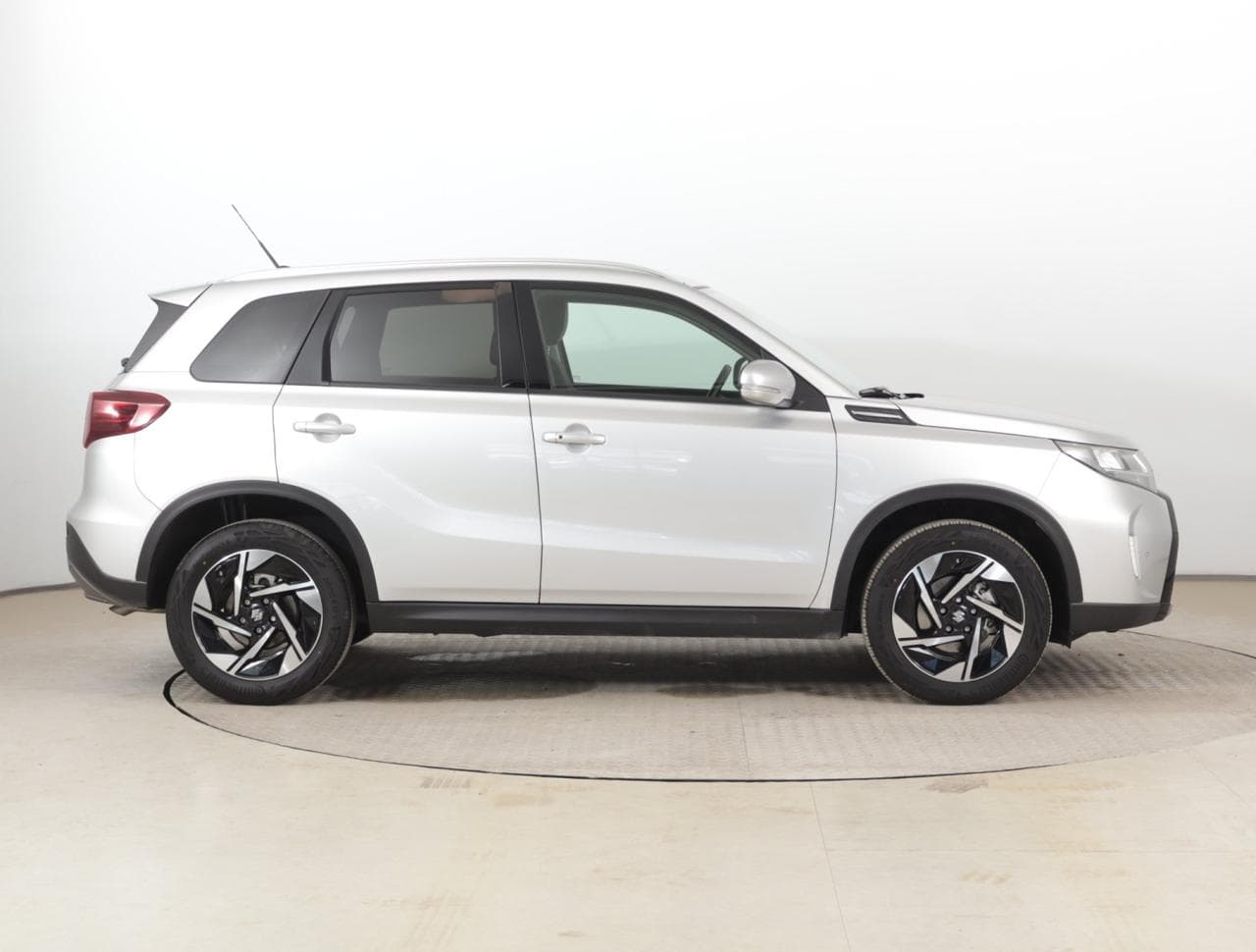2025 Suzuki VITARA - 8