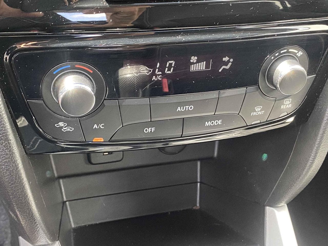 2018 Suzuki VITARA - 17