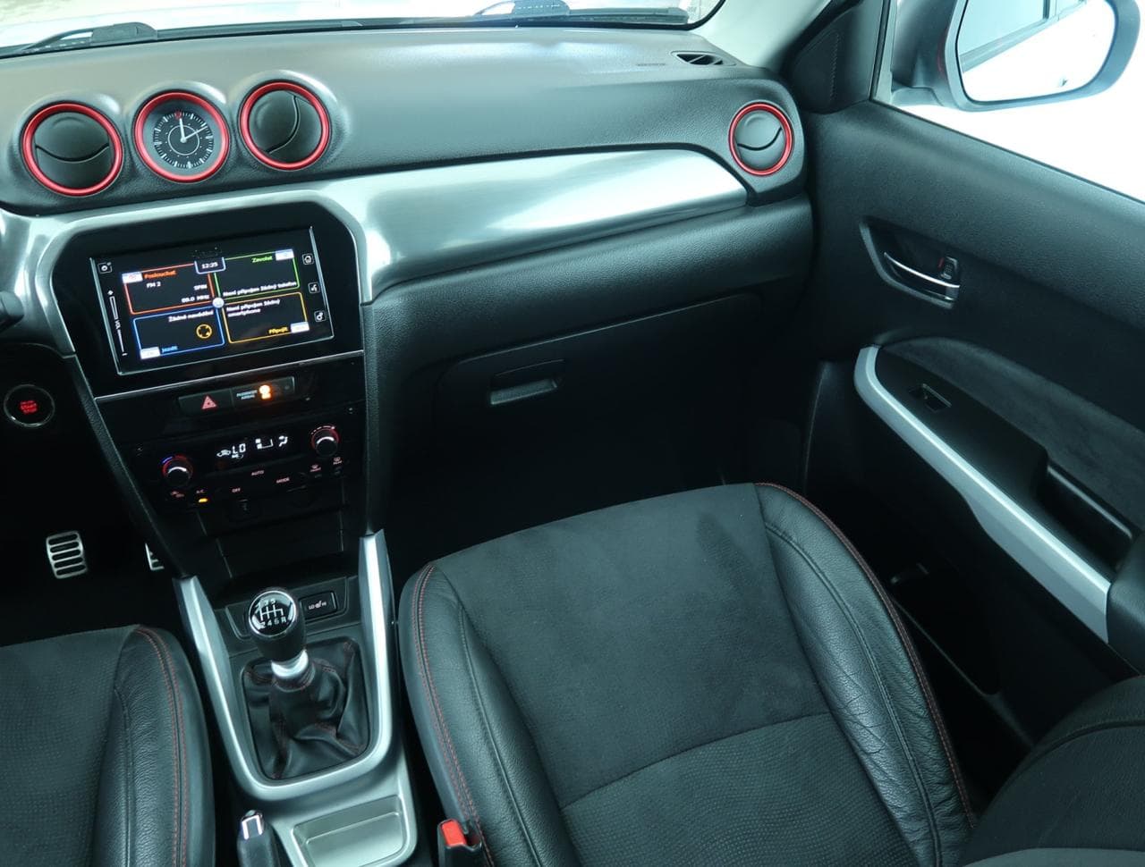 2018 Suzuki VITARA - 11