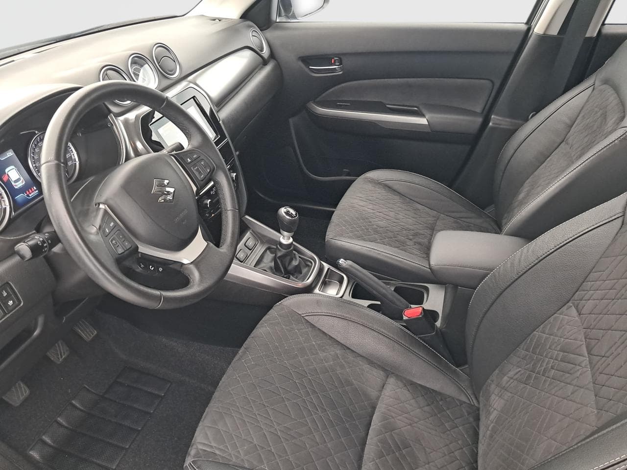 2019 Suzuki VITARA - 16