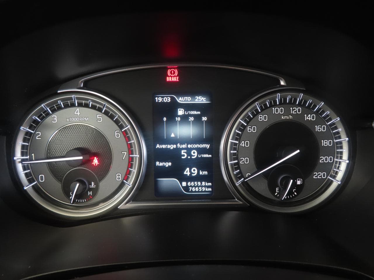 2019 Suzuki VITARA - 17