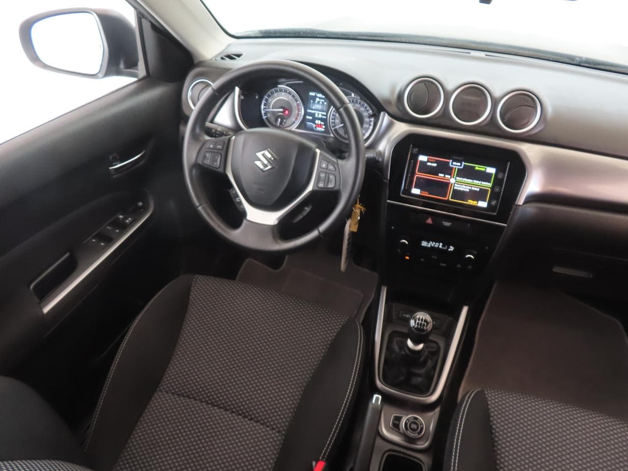 2019 Suzuki VITARA - 9