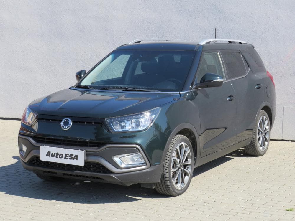 2016 SsangYong XLV - 3