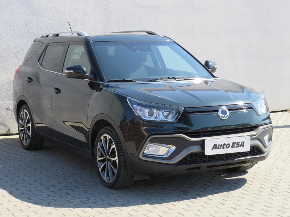 2016 SsangYong XLV