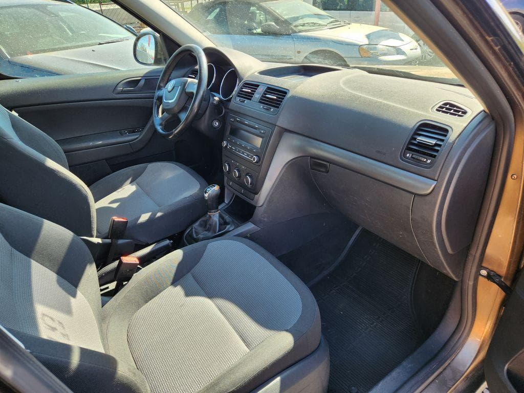 2012 Škoda YETI - 18
